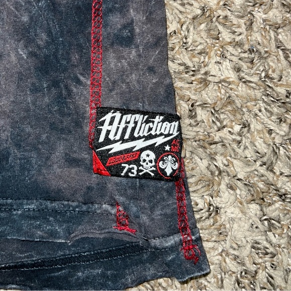 Authentic Affliction T-Shirt - Men’s Large - Picture 4 of 7